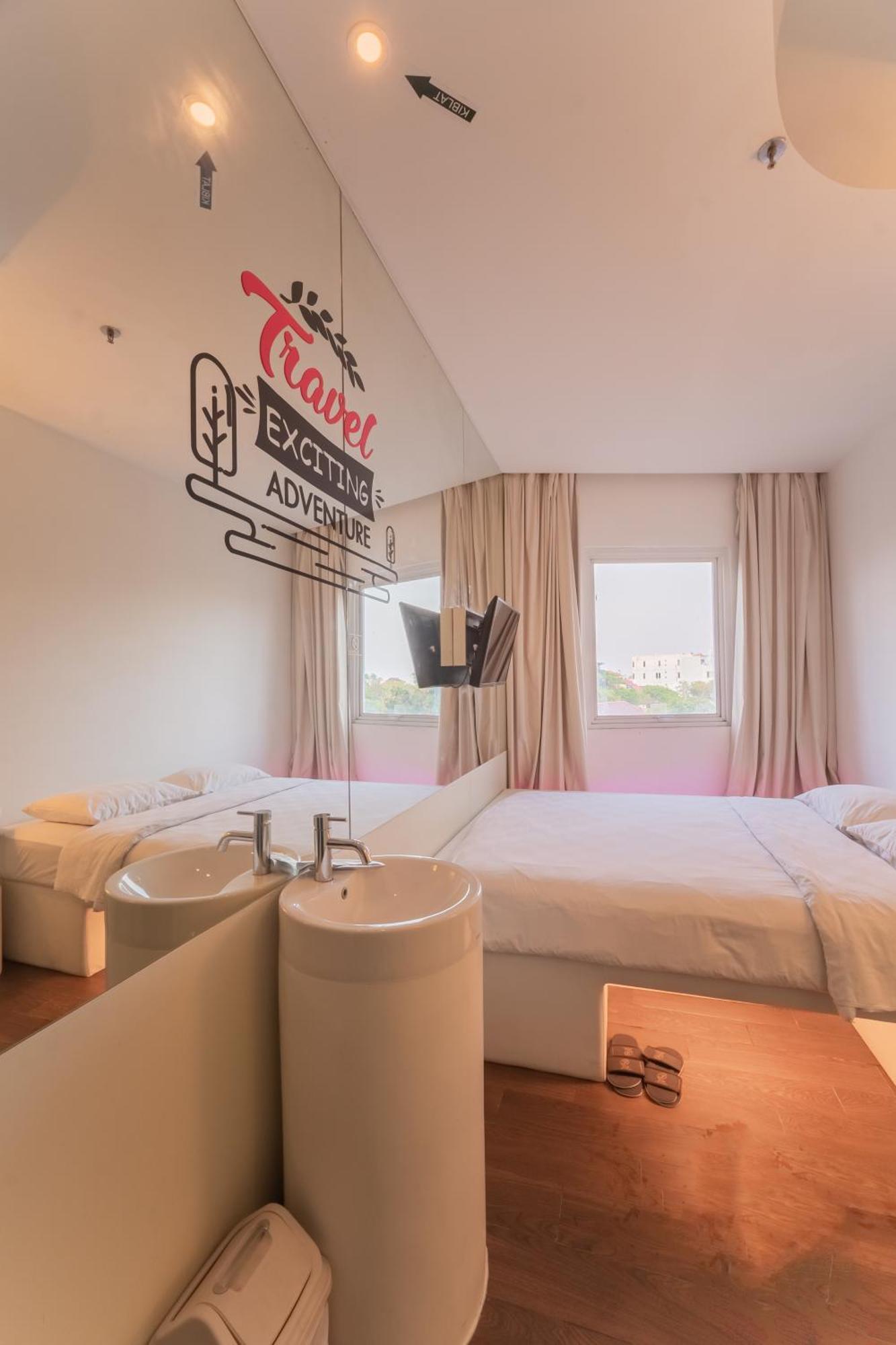 J Icon Hip Hotel Balikpapan  Esterno foto