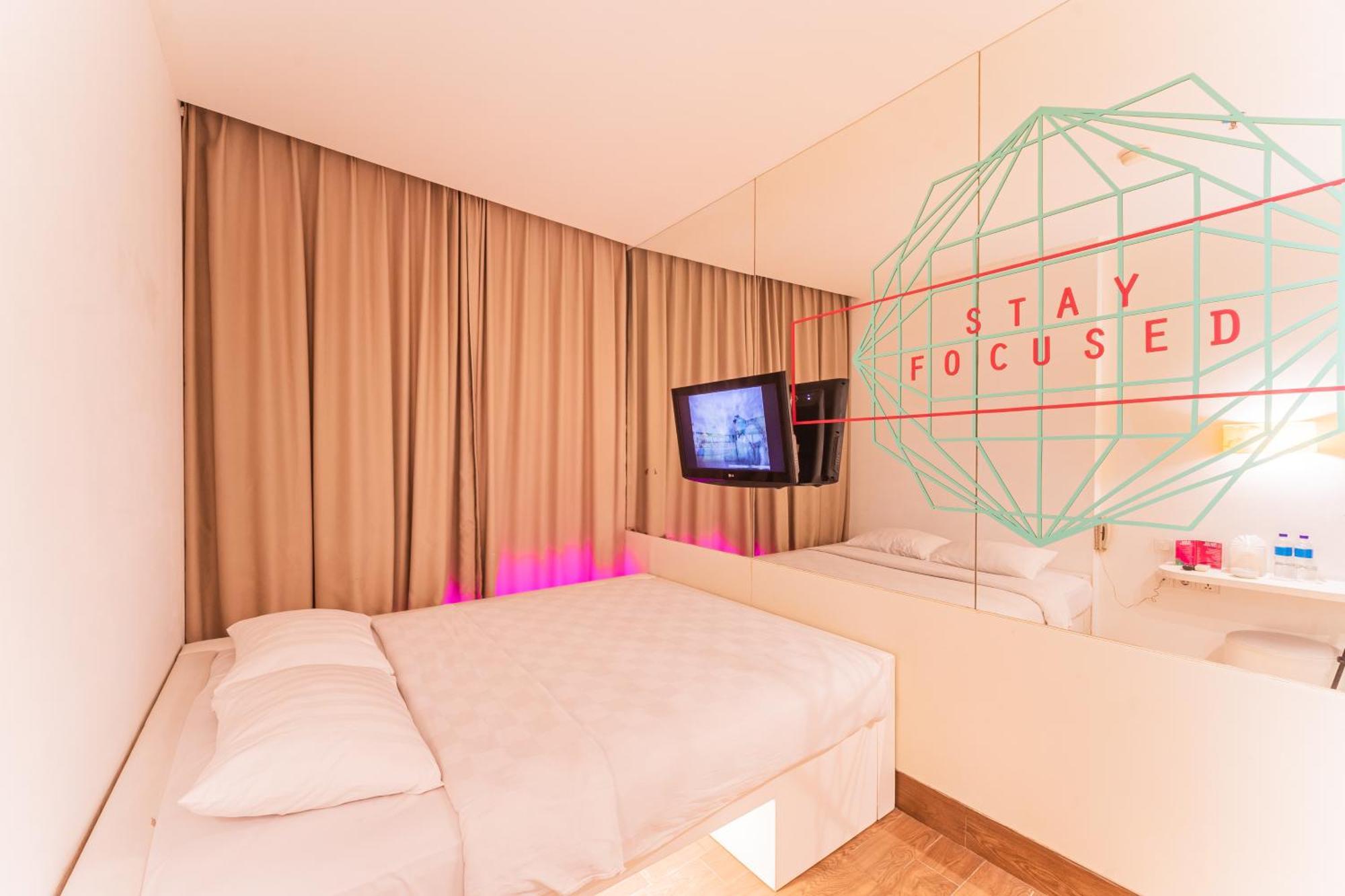 J Icon Hip Hotel Balikpapan  Esterno foto